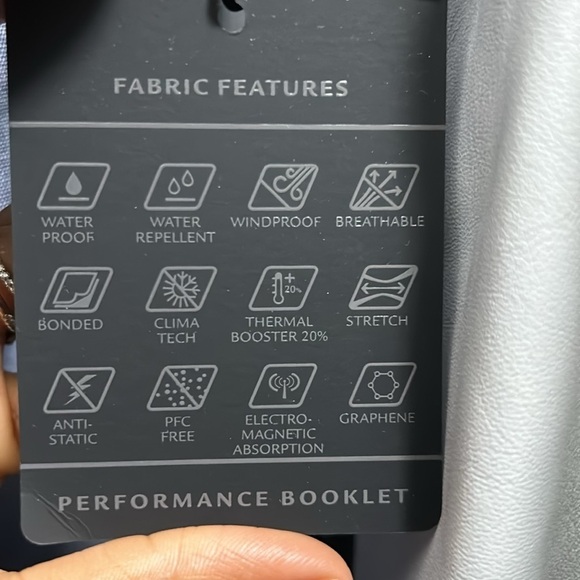 Women Shoulderfit leather perforated driver bomber Scuderia Ferrari jacket - Picture 10 of 16